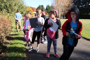 Pleasant Valley 3rd graders doing field research