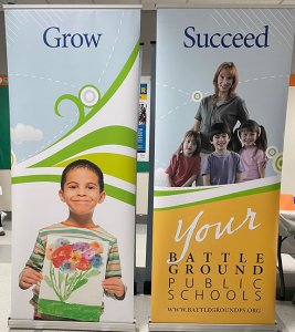 Signs that say Grow and Succeed